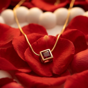 ruby glow cube chain